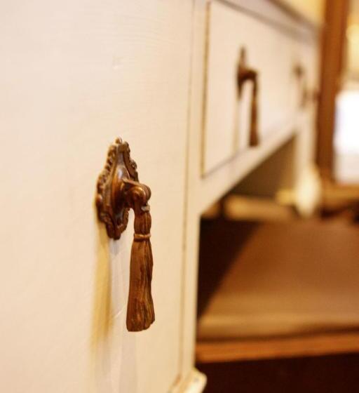 בית מלון כפרי The Crown And Sceptre