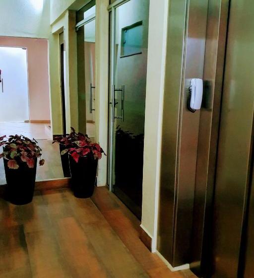 Отель Villa Real Mogi