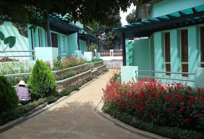Hsaung Thazin Hotel Pyin Oo Lwin