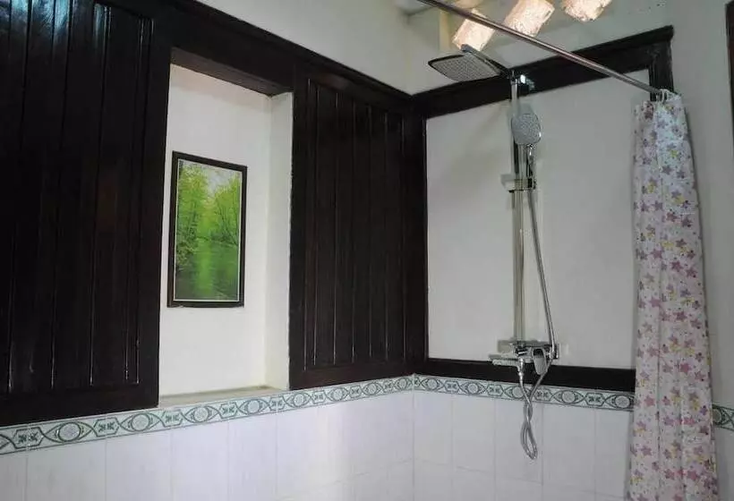 Hsaung Thazin Hotel Pyin Oo Lwin