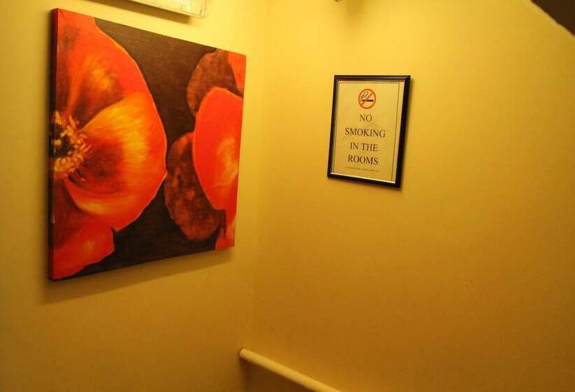 London Olympus Hotel Nirvana