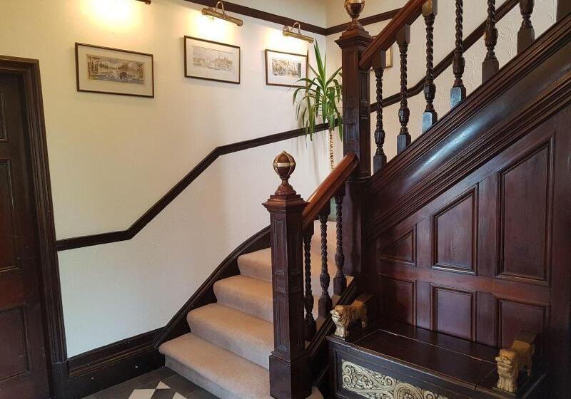 膳宿费 Bonkle House