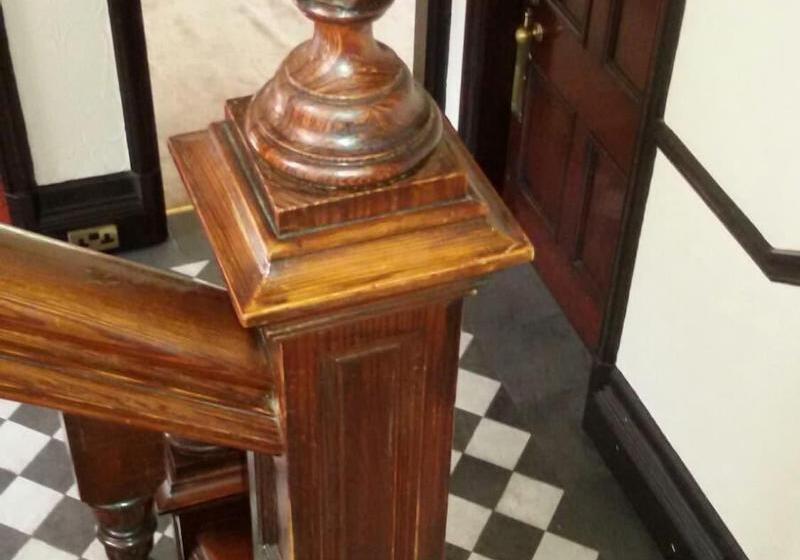 膳宿费 Bonkle House