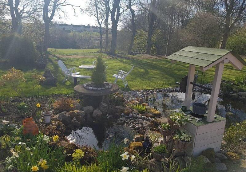 膳宿费 Bonkle House