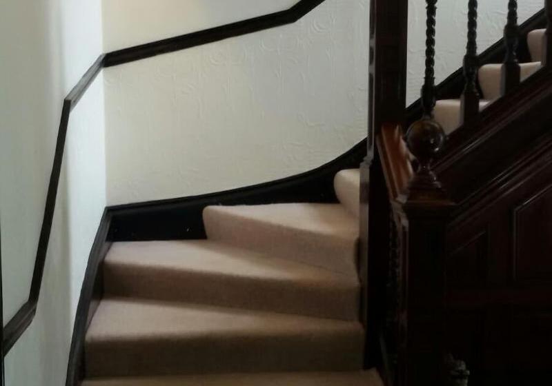 膳宿费 Bonkle House