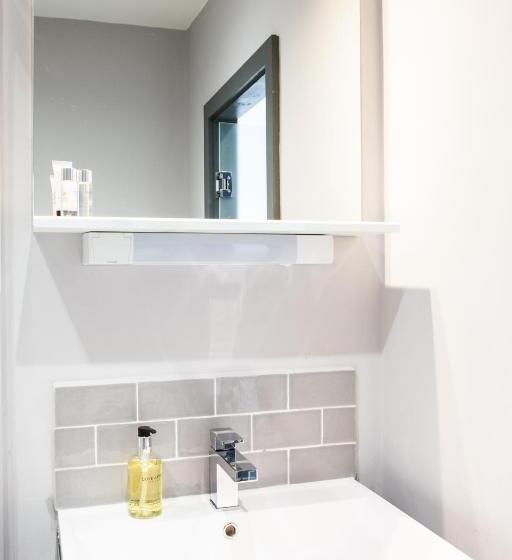 بنسيون The Stag At Stow