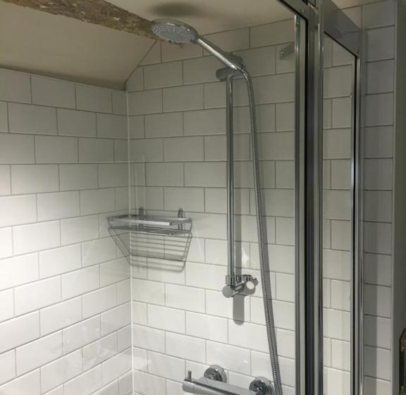 بنسيون The Stag At Stow