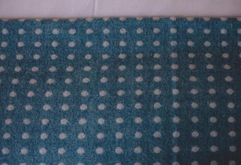 بنسيون The Stag At Stow