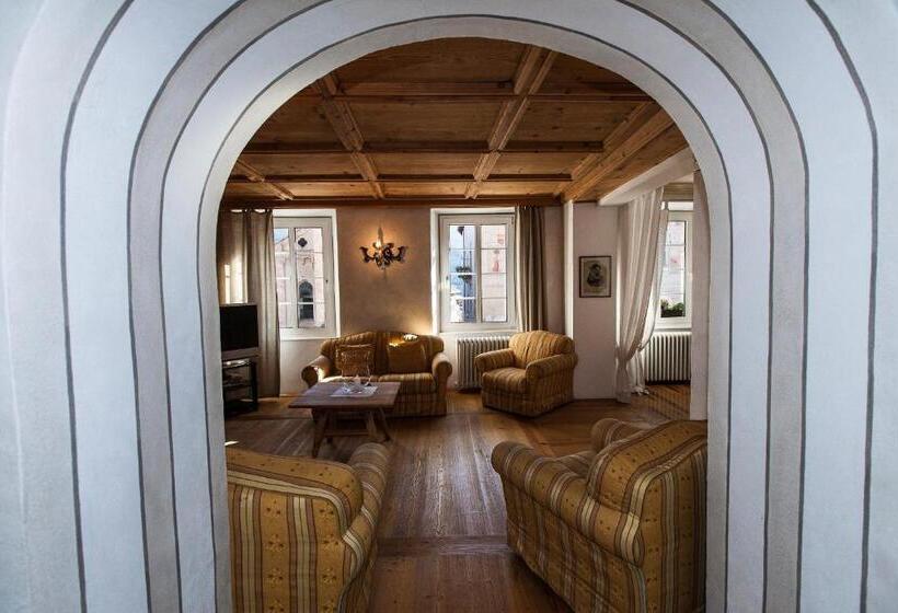 Romantic Hotel Excelsior