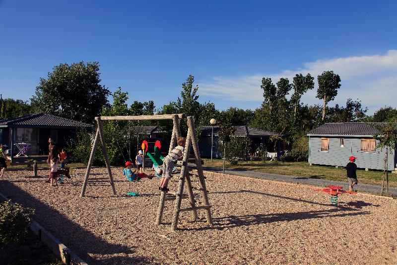 Terres De France   Hameaux Des Marines