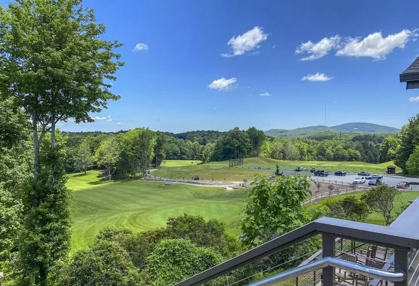 Beautiful Connestee Falls Home W/ Porch In Brevard