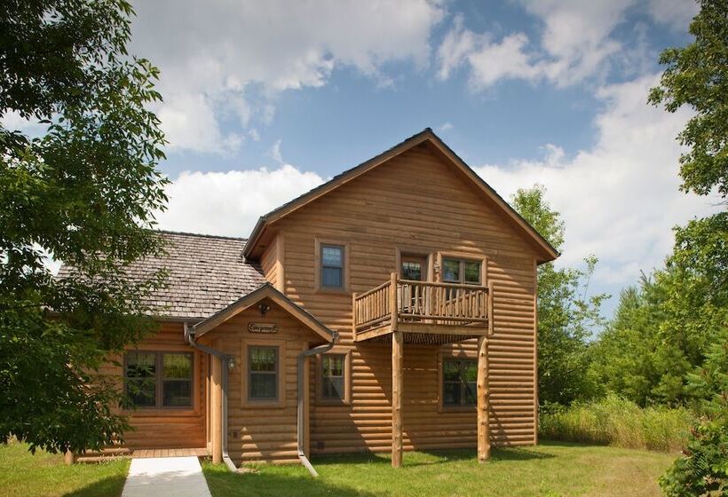 ベッドアンドブレックファースト Chanticleer Cabins