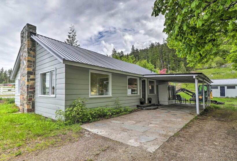 Bigfork Home W/ Mtn Views   Close To Lake!