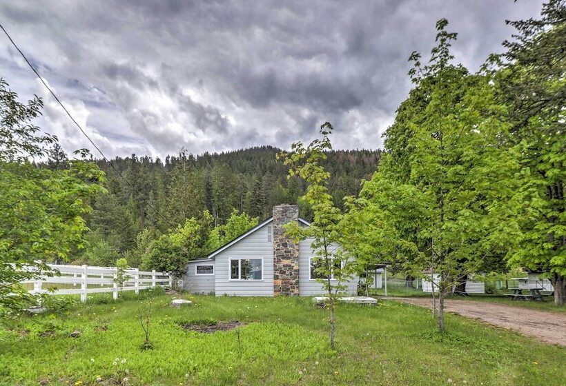 Bigfork Home W/ Mtn Views   Close To Lake!