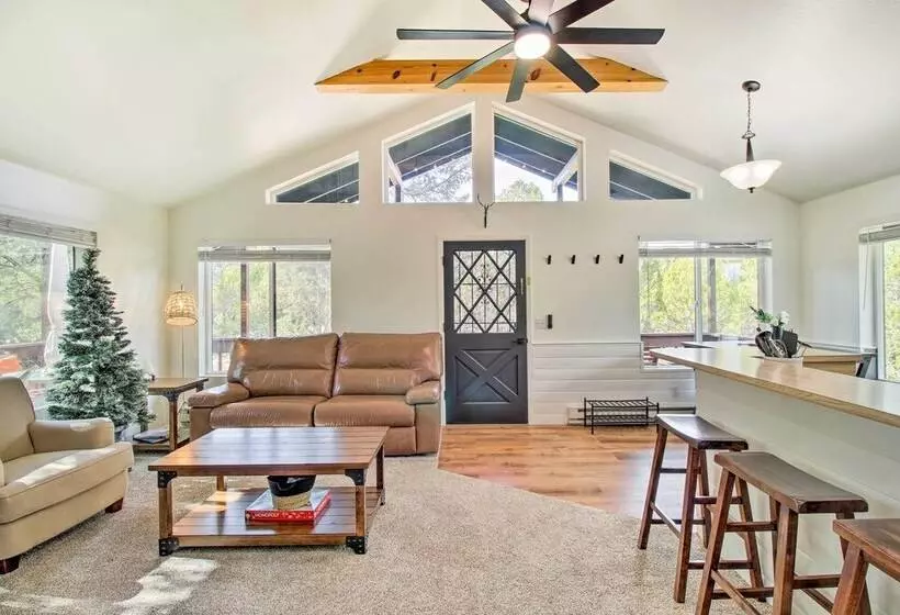 Near Hiking: Modern Heber Overgaard Cabin W/ Deck