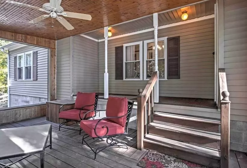 Captivating Cadiz Hideaway W/ Deck On Lake Barkley