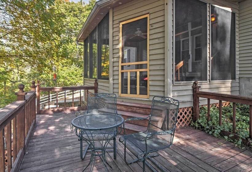 Captivating Cadiz Hideaway W/ Deck On Lake Barkley