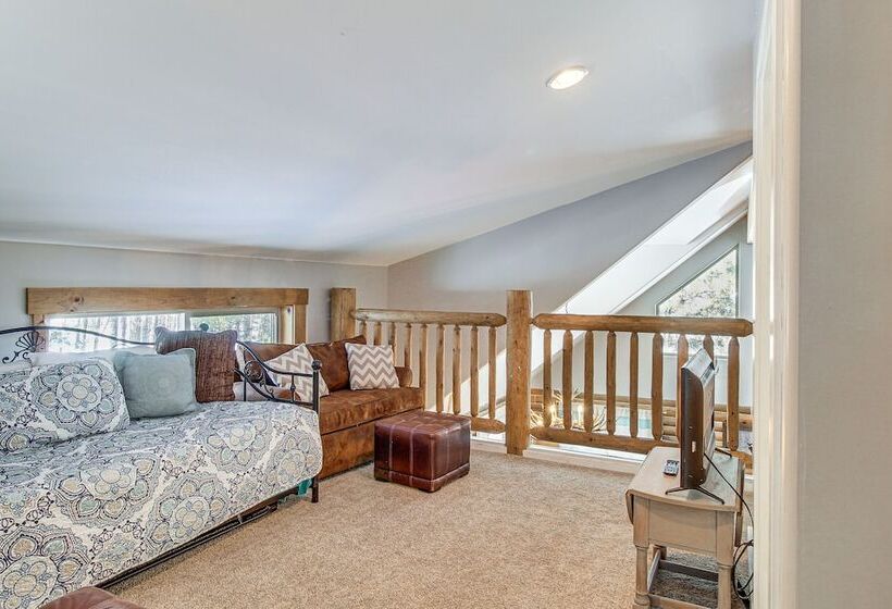 1 Mi To Lake: Chic Arizona Cabin W/ Large Porch!