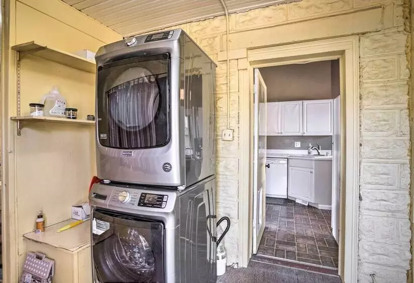 Cozy Grand Junction Home W/ Furnished Patio!