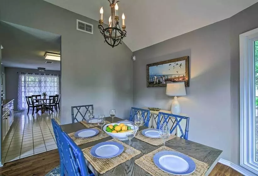 Downtown Boerne Home On Cibolo Creek W/ Fire Pit