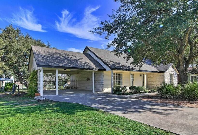 Downtown Boerne Home On Cibolo Creek W/ Fire Pit