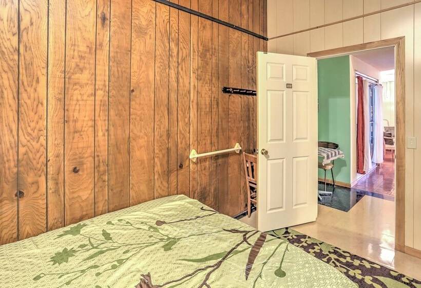 Enormous Mountaintop Marble Falls Home W/fire Pit!