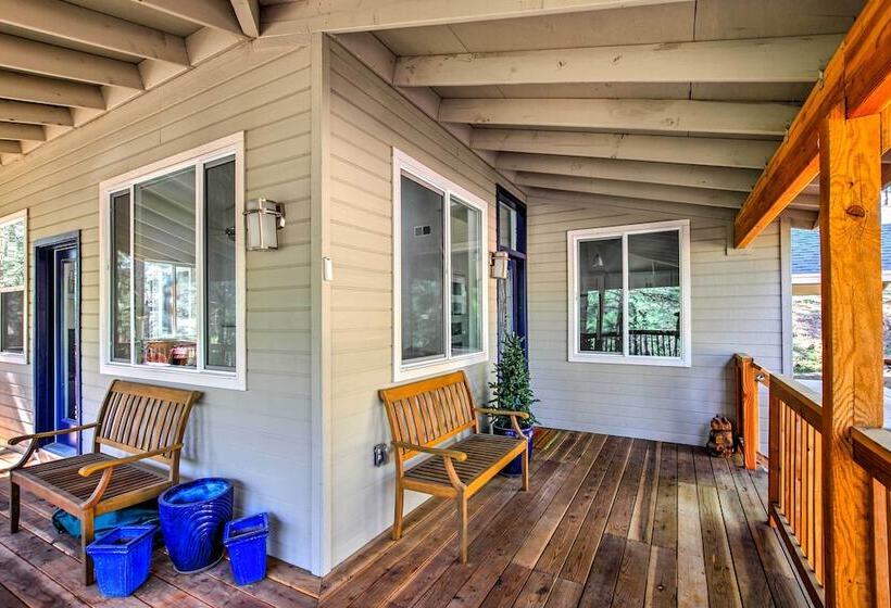 Flagstaff Family Retreat W/ Patio & Mountain Views