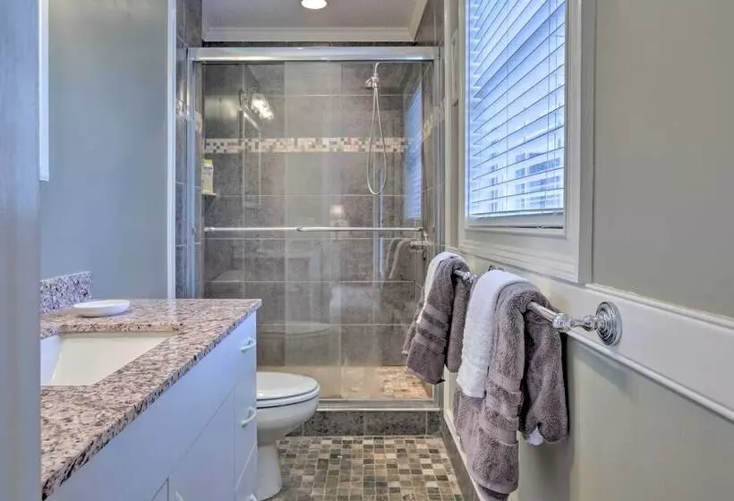 Hilton Head Waterfront Golf Getaway: Pet Friendly!