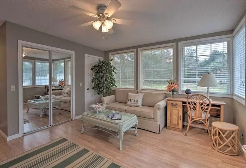 Hilton Head Waterfront Golf Getaway: Pet Friendly!