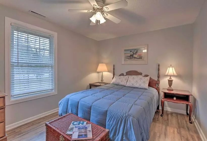 Hilton Head Waterfront Golf Getaway: Pet Friendly!