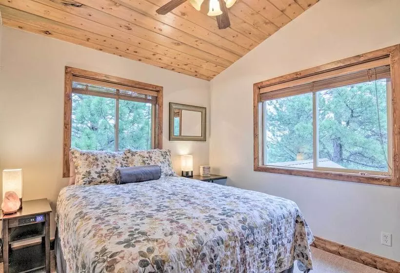 Idyllic Alton Escape ~ 37 Mi To Bryce Canyon!