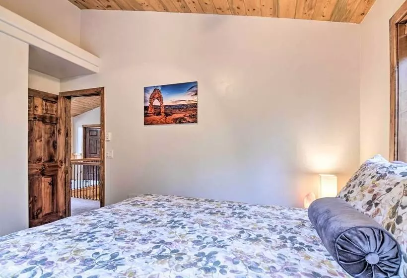 Idyllic Alton Escape ~ 37 Mi To Bryce Canyon!