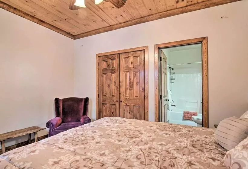 Idyllic Alton Escape ~ 37 Mi To Bryce Canyon!