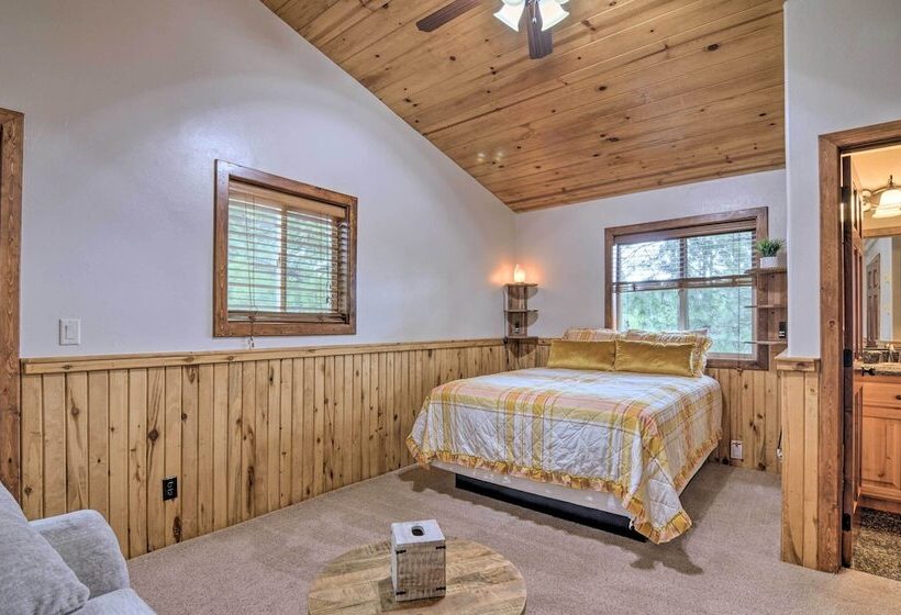 Idyllic Alton Escape ~ 37 Mi To Bryce Canyon!