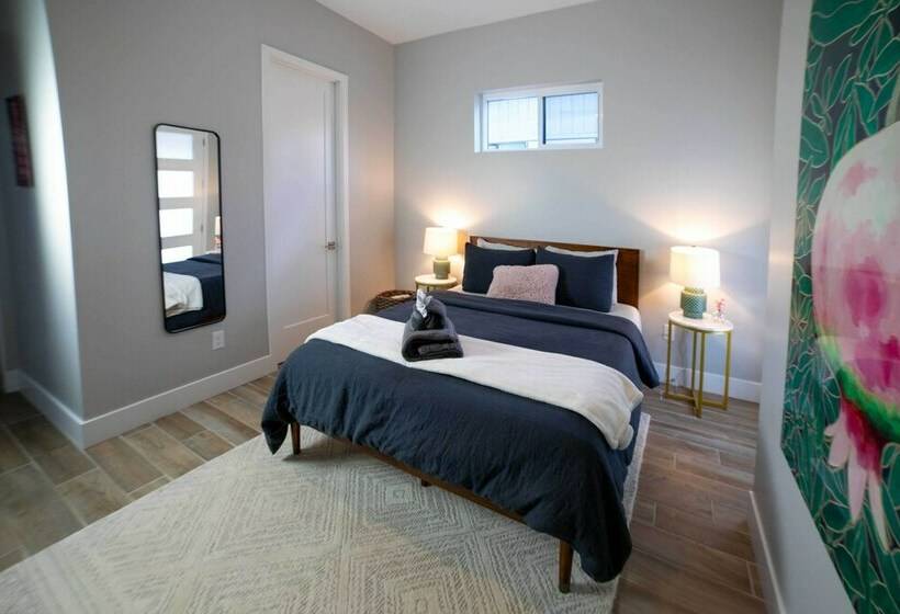 Modern Flagstaff Escape W/ Grill, 3 Mi To Downtown