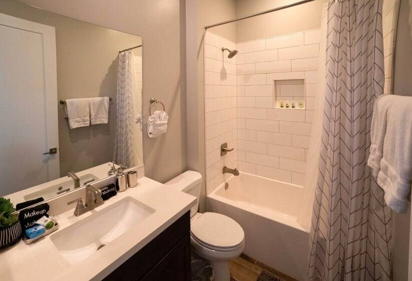 Modern Flagstaff Escape W/ Grill, 3 Mi To Downtown