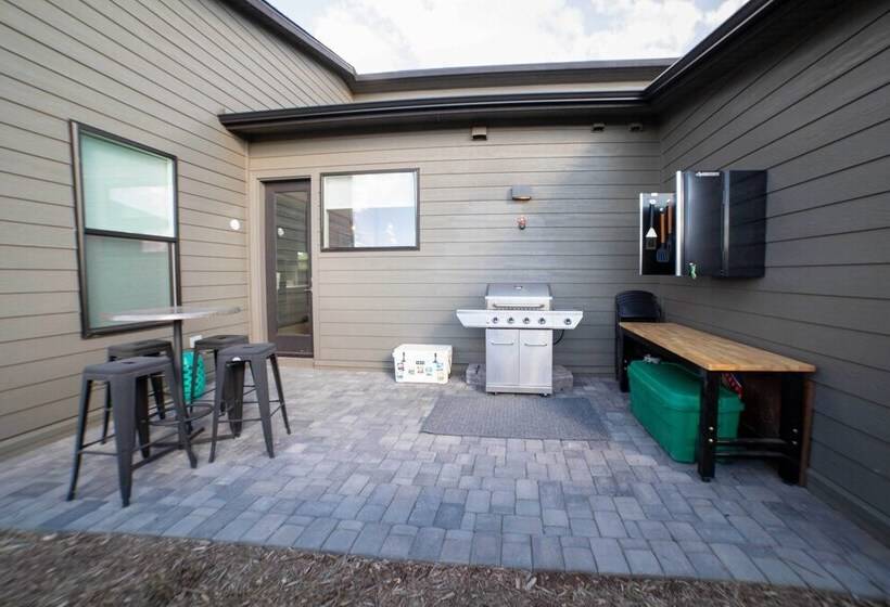 Modern Flagstaff Escape W/ Grill, 3 Mi To Downtown