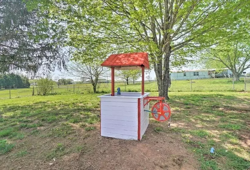 Landscape Views: Sweetwater Country Cottage!