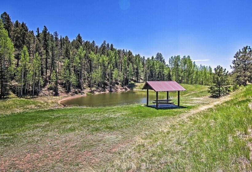 Florissant Hilltop Hideaway W/ Porch + Pond Access