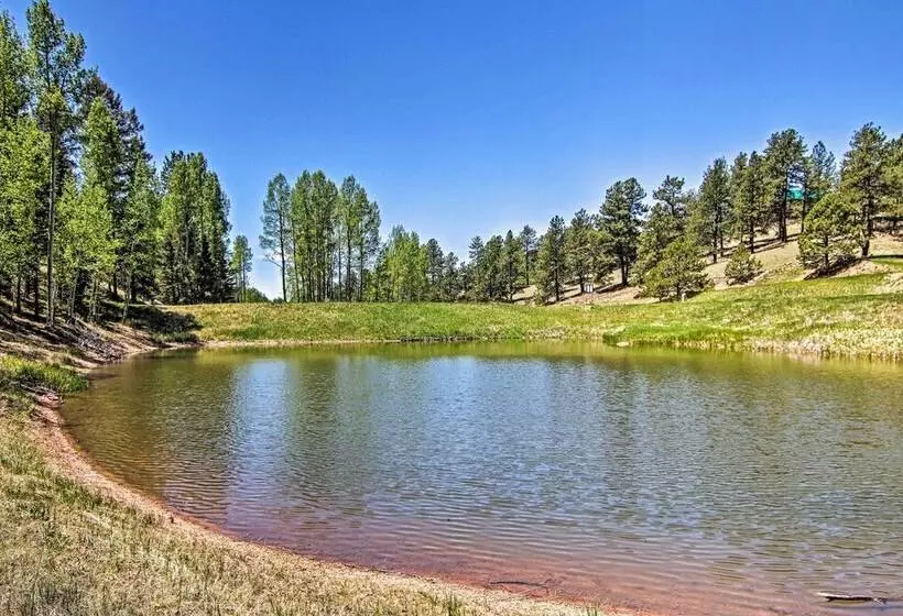 Florissant Hilltop Hideaway W/ Porch + Pond Access