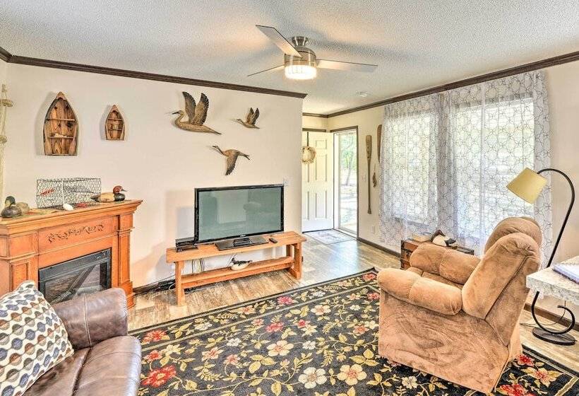 Pelican Place  Coastal Cottage Walk To Back Sound