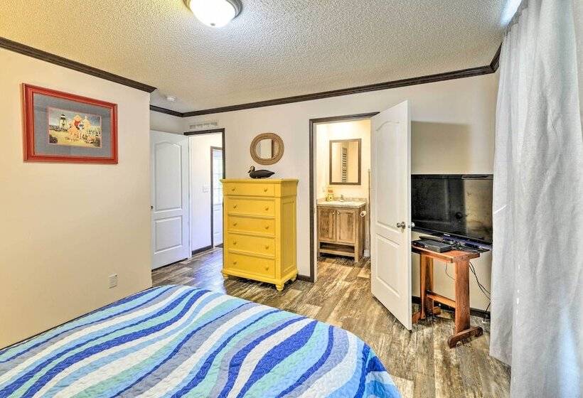 Pelican Place  Coastal Cottage Walk To Back Sound