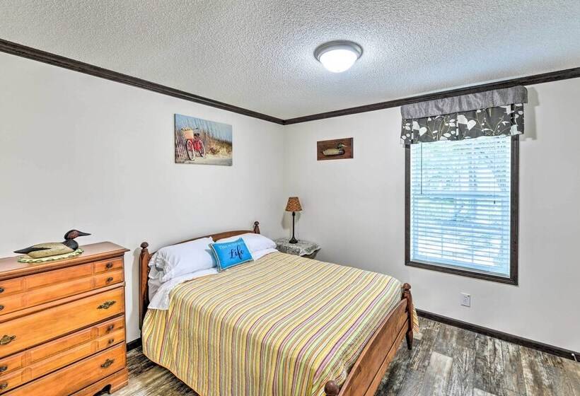 Pelican Place  Coastal Cottage Walk To Back Sound