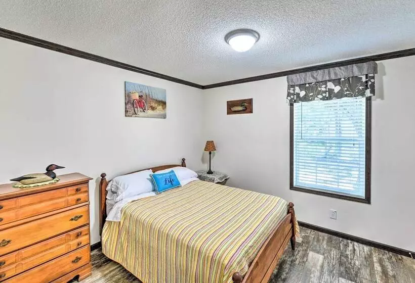 Pelican Place  Coastal Cottage Walk To Back Sound