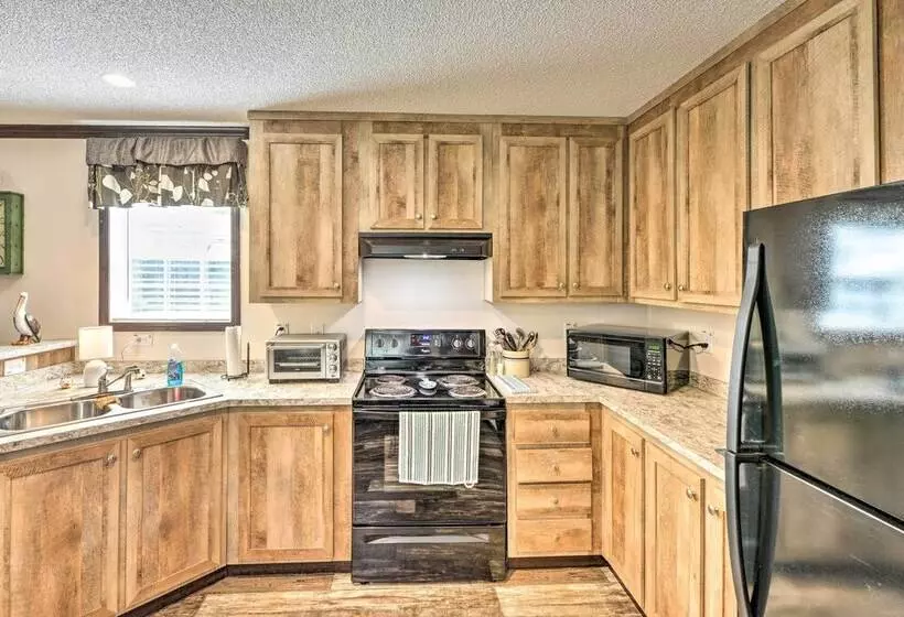 Pelican Place  Coastal Cottage Walk To Back Sound