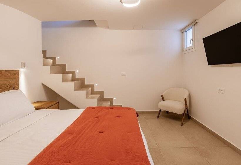 Pension (Hôtel basse catégorie) Aya Sofia Suites