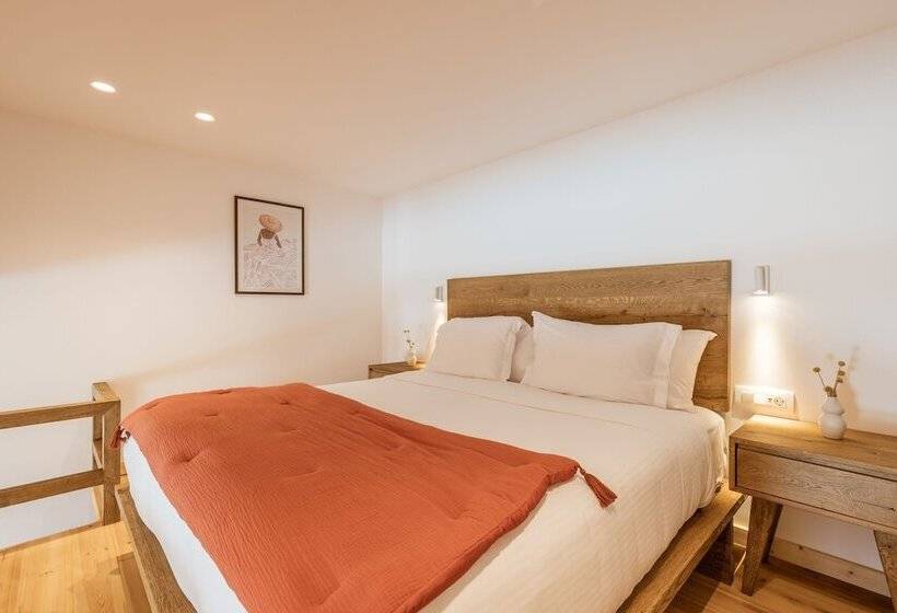 Pension (Hôtel basse catégorie) Aya Sofia Suites