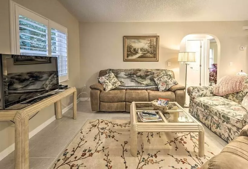 Pet Friendly Flagler Beach Home W/ Yard Near Beach