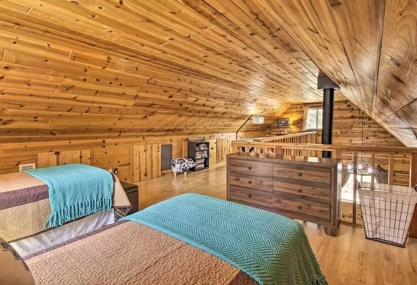 Large Deck, Grill: Pet Friendly Show Low Retreat!
