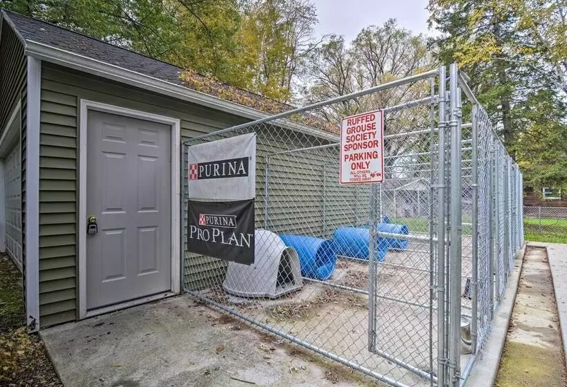 Pet Friendly Petoskey Area Cabin, Walk To River!